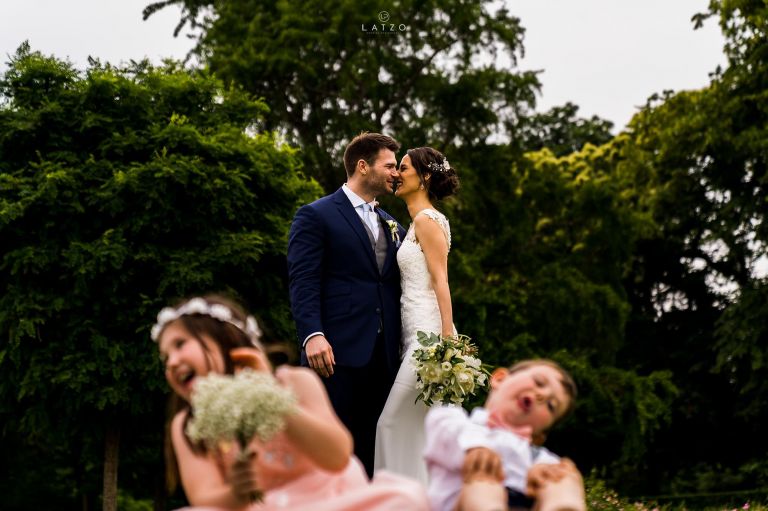 wedding funny picture idea London Wedding Chiswick house